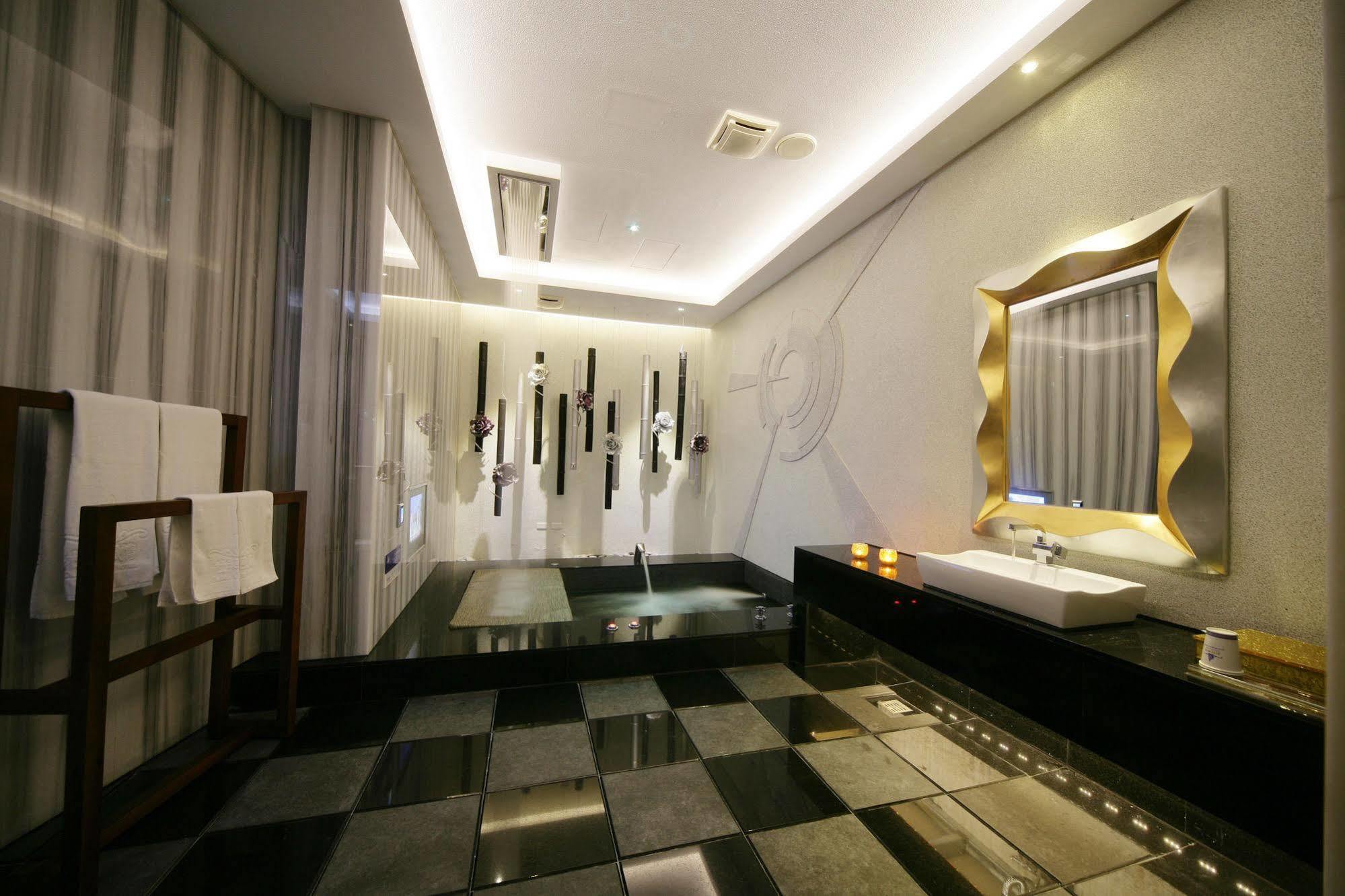 Dubai Villa Motel Daya Eksteriør bilde