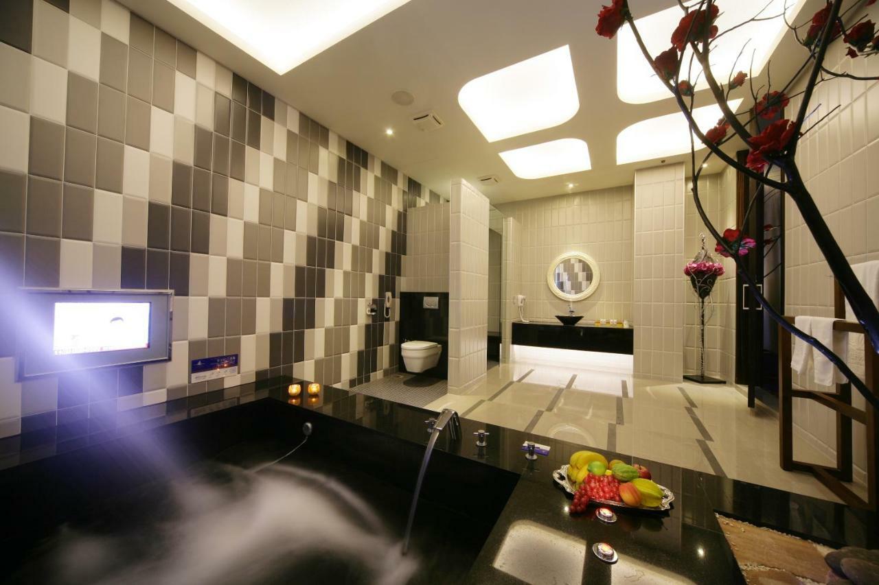 Dubai Villa Motel Daya Eksteriør bilde
