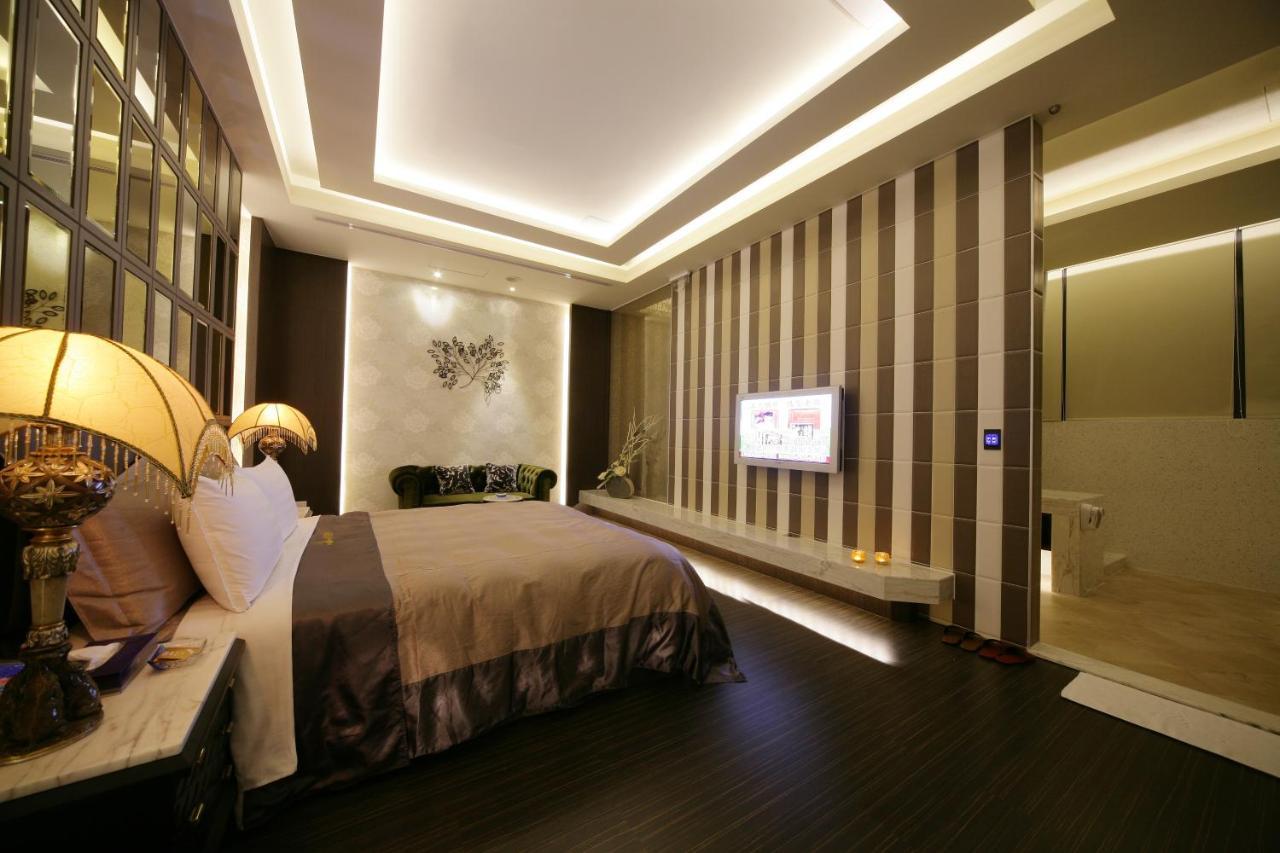 Dubai Villa Motel Daya Eksteriør bilde